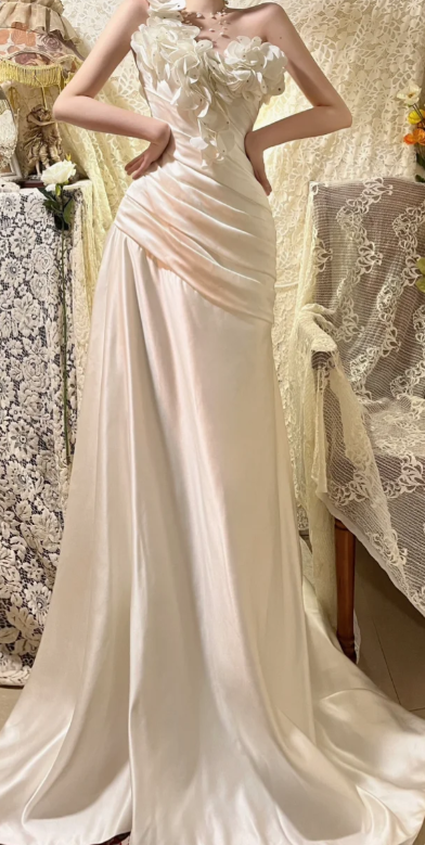 Charming Mermaid One-Shoulder Pleated Satin Without Sleeves Long Prom Dress, Evening Dress - View 2 | FashionDia