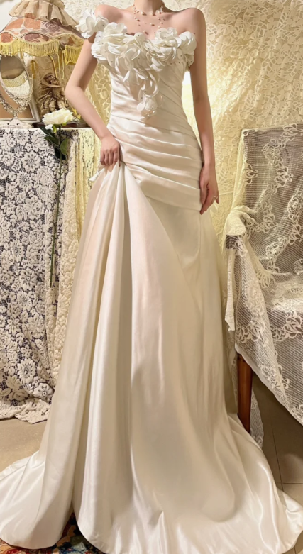 Charming Mermaid One-Shoulder Pleated Satin Without Sleeves Long Prom Dress, Evening Dress - View 3 | FashionDia