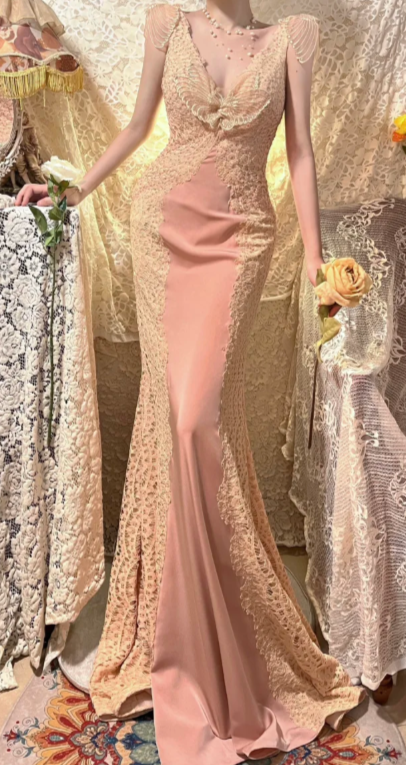 Charming Mermaid V-Neck Satin Lace Beaded Without Sleeves Long Prom Dress, Evening Dress - FashionDia
