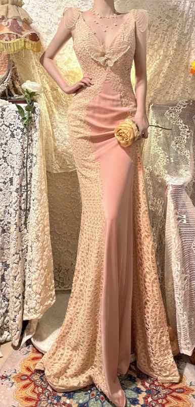 Charming Mermaid V-Neck Satin Lace Beaded Without Sleeves Long Prom Dress, Evening Dress - View 5 | FashionDia