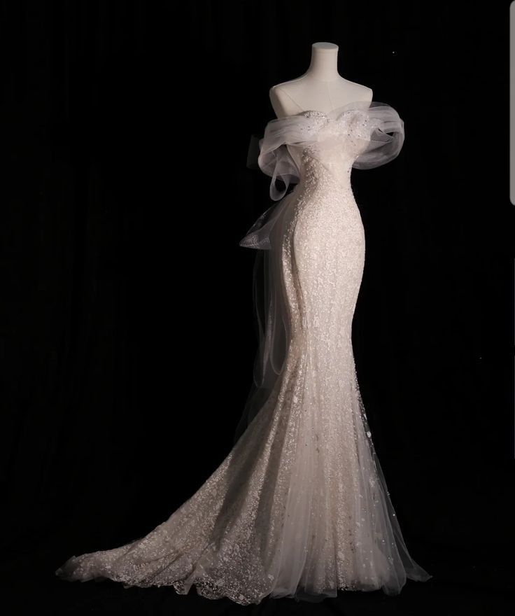 Fairytale Wedding Dress White Mermaid Off The Shoulder Short Sleeves Wedding Dresses
