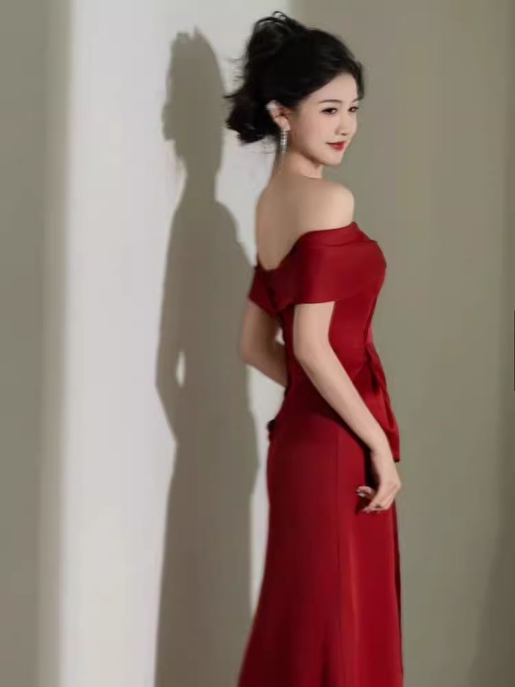 Modest Mermaid Off The Shoulder Satin Red Prom Dress Long Evening Dress
