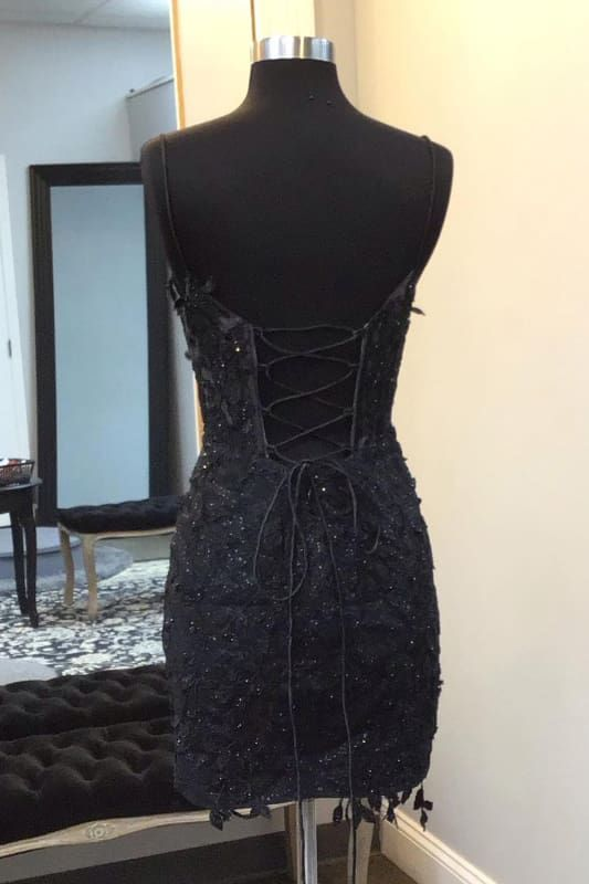 Pretty Black Spaghetti Straps Lace Applique Sheath Short Party Dress Formal Graduation Homecoming Dress