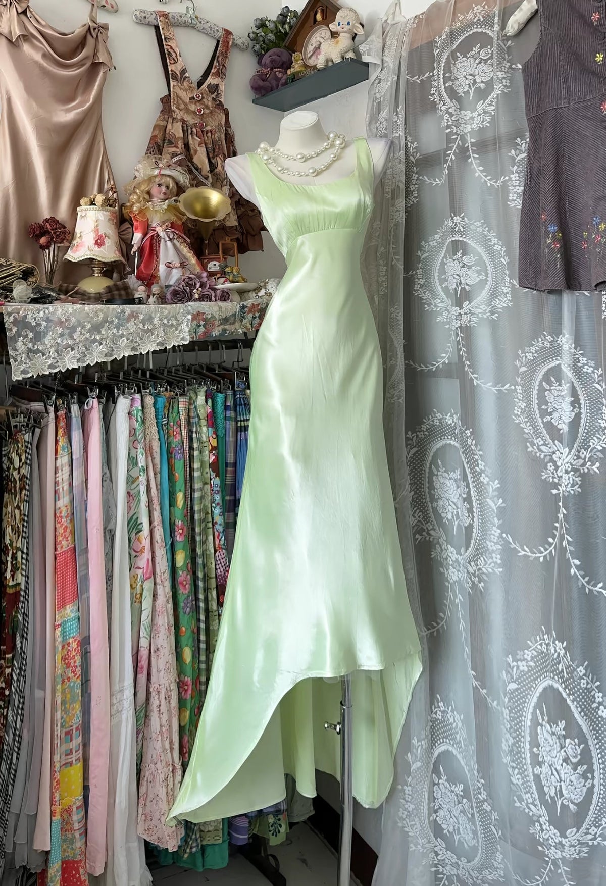 Green Mermaid Satin Long Prom Dress Vintage Evening Party Dress