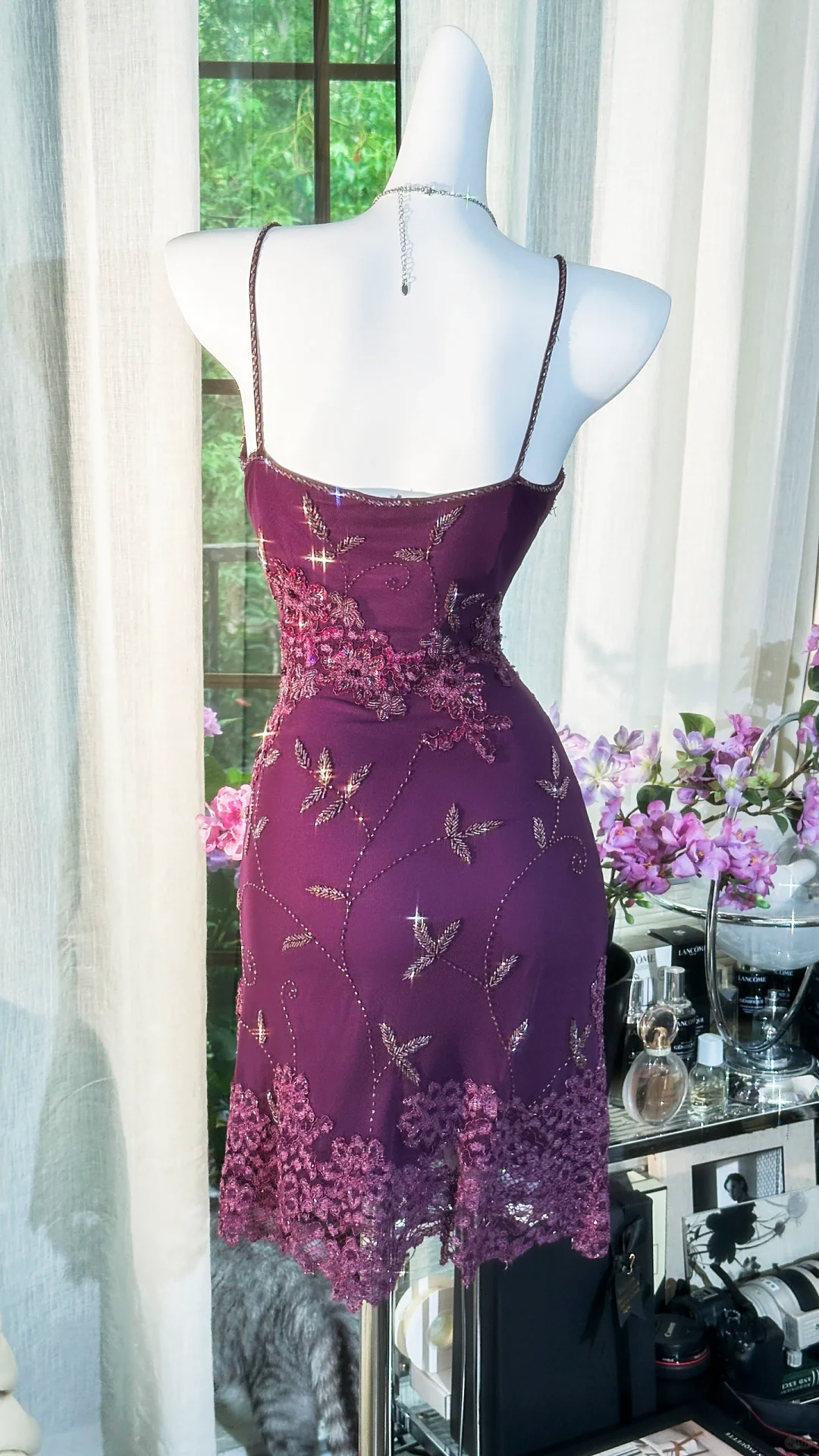 Charming Purple Straps Lace Beaded Sheath Short Birthday Outfits Cocktail Dress 7th Grade Homecoming Dress - View 4 | FashionDia
