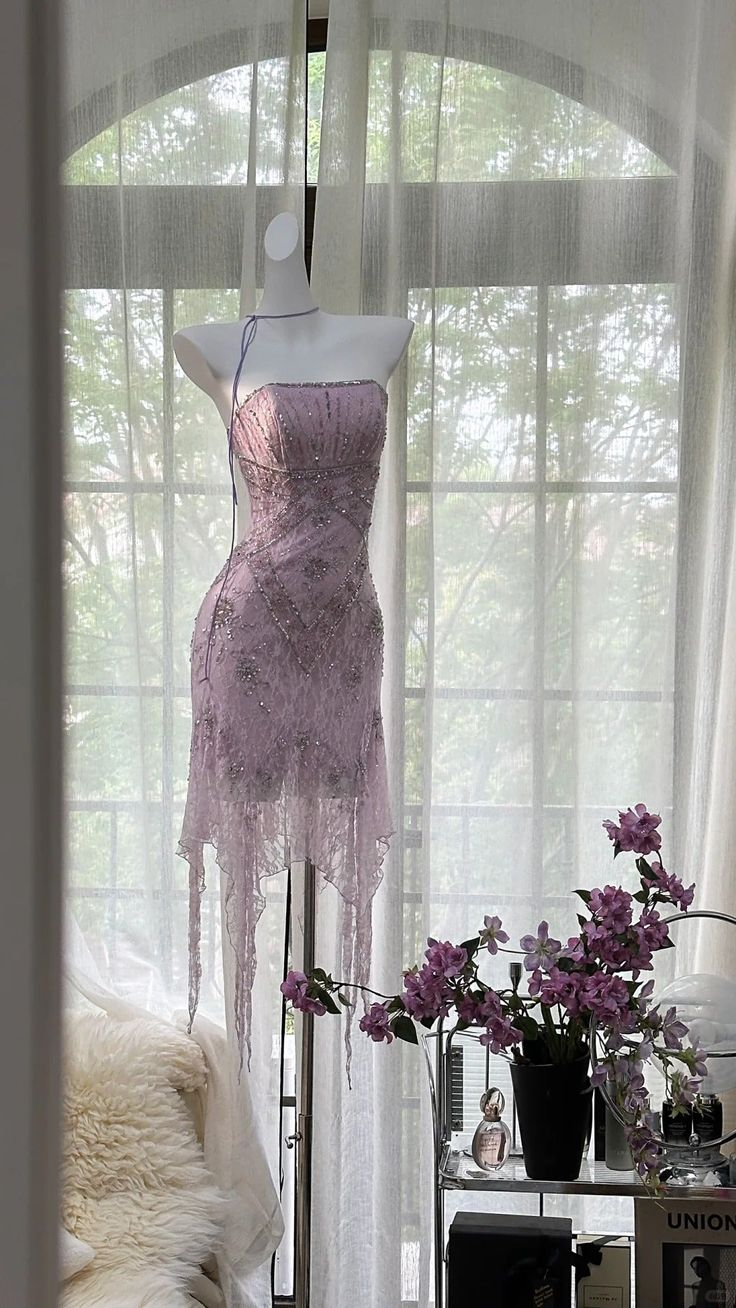 Pretty Lilac Lace Beaded Birthday Outfits Strapless Short Graduation Homecoming Dress S676