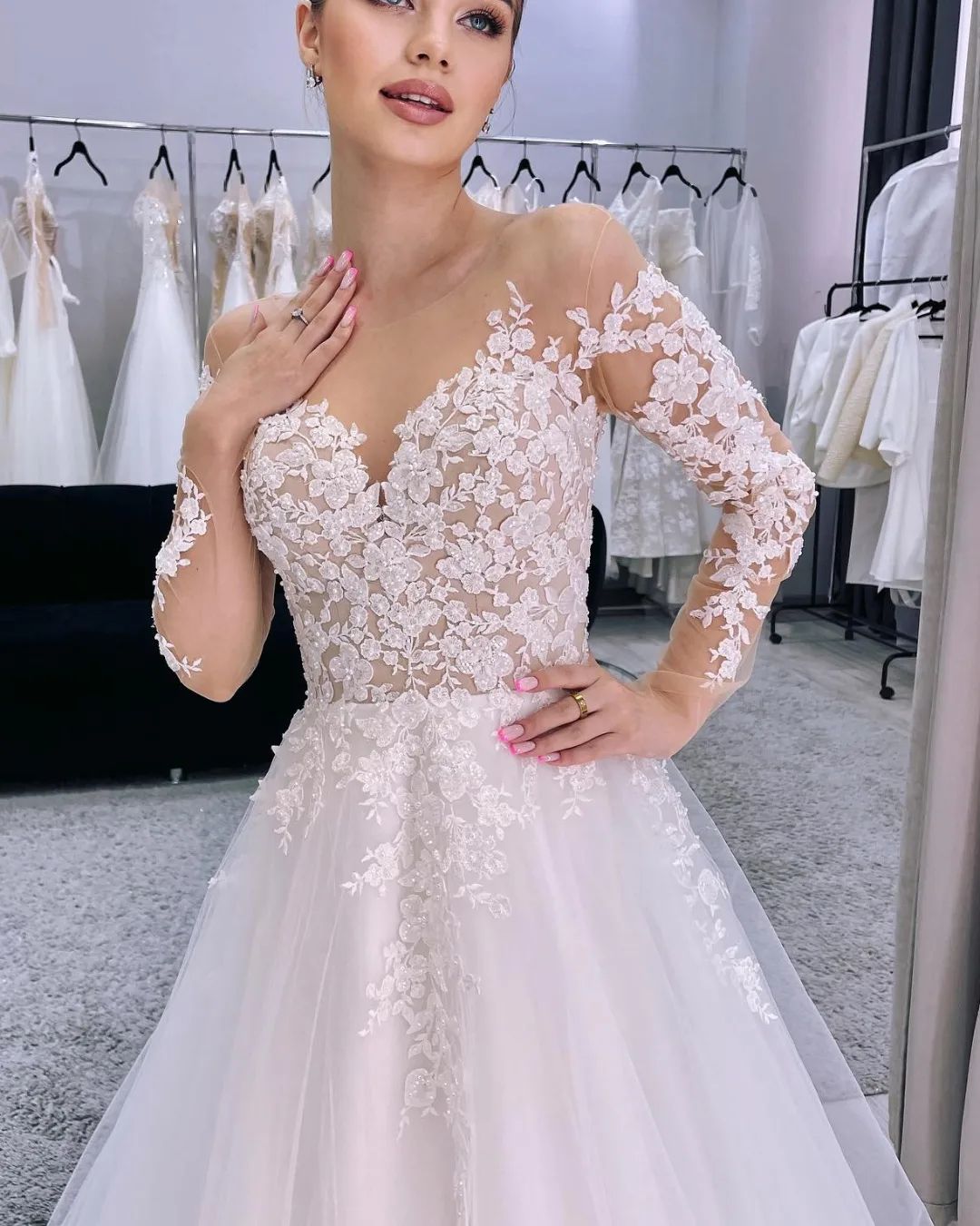 Charming Long A-line Tulle Wedding Dress with Appliques and Long Sleeves (ZD17487)