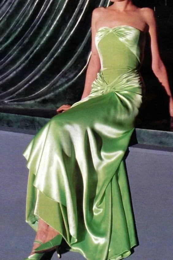 Charming Mermaid Sweetheart Green Long Prom Dress with Ruched