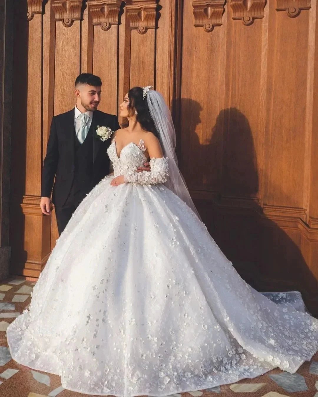 Chic Long White V-neck A-line Appliques Wedding Dress With Sleeves And Train (ZD15652)