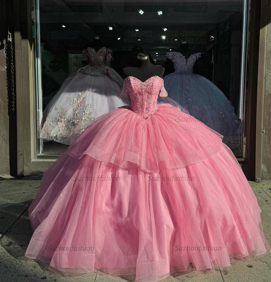 Chic & Modern Ball Gown Off Shoulder Sweetheart Corset Ball Gown Strapless Off Shoulder Beaded Tiered Pink Tulle Princess Formal Evening Party Gown Quinceanera Dress For Sweet 16