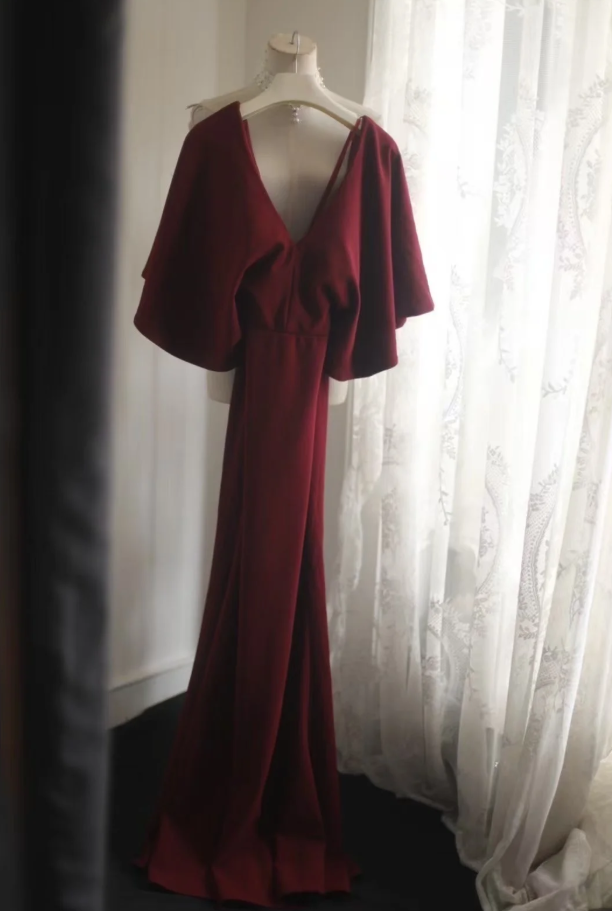 Vintage V-Neck Burgundy Satin Mermaid Evening Dress Backless Long Birthday Party Dress - View 6 | FashionDia