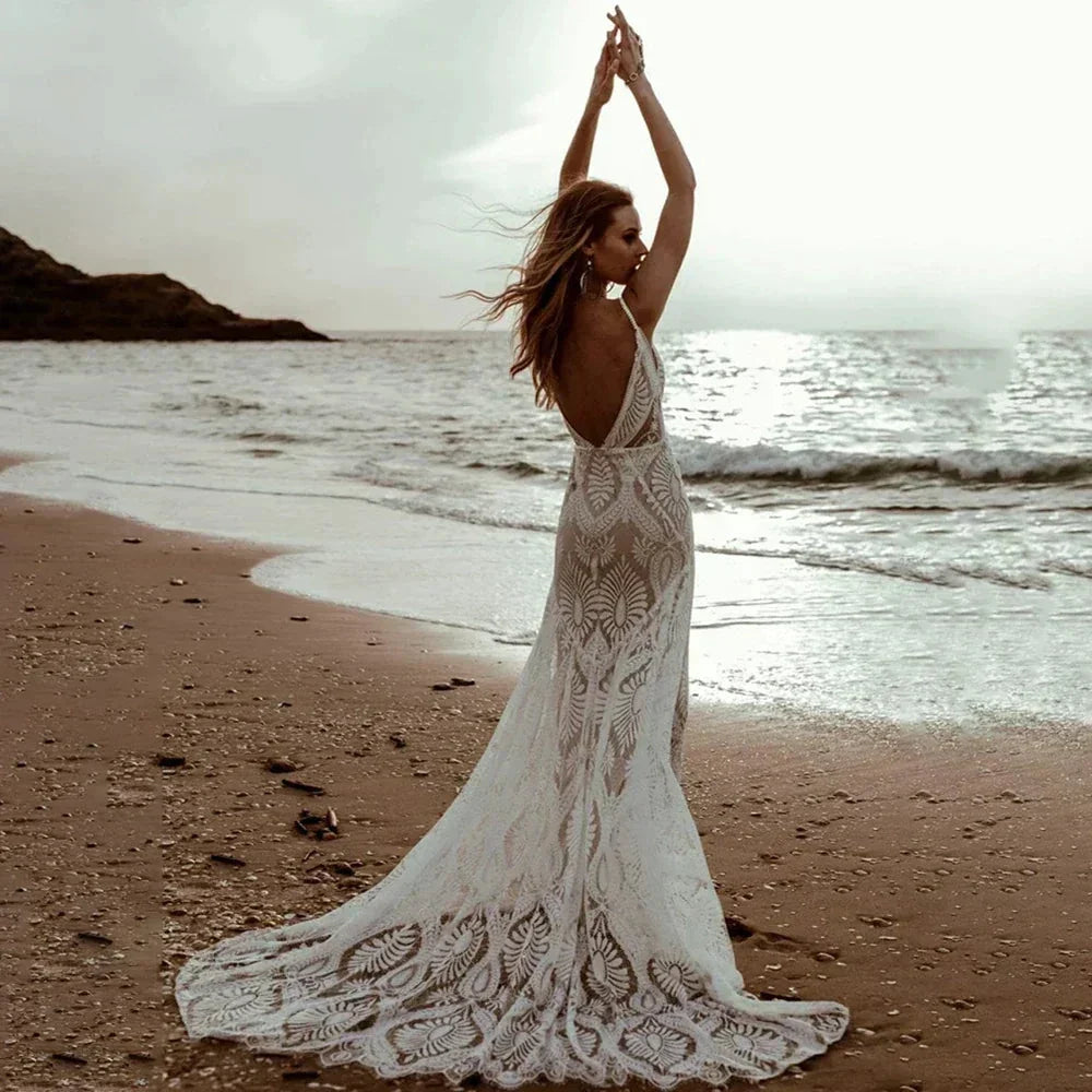 Sexy Lace V Neck Beach Mermaid Wedding Dresses 2023 Spaghetti Straps Sleeveless Bridal Dresses Backless Vestidos De Novia (ZD13456)