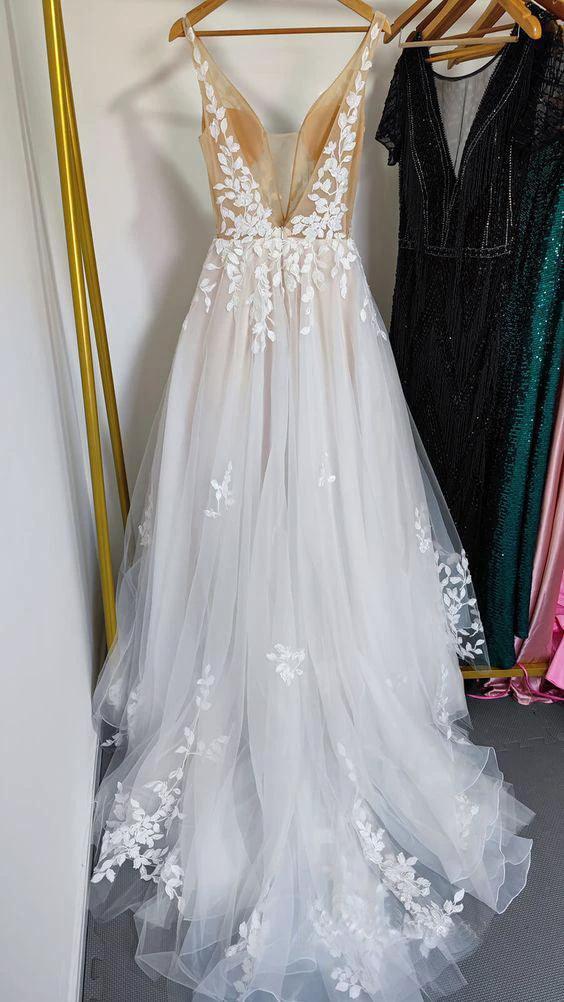 Deep V Neck Lace Wedding Dresses Romantic Bridal Gown With Train (ZD16211) - View 3 | VelvetHem