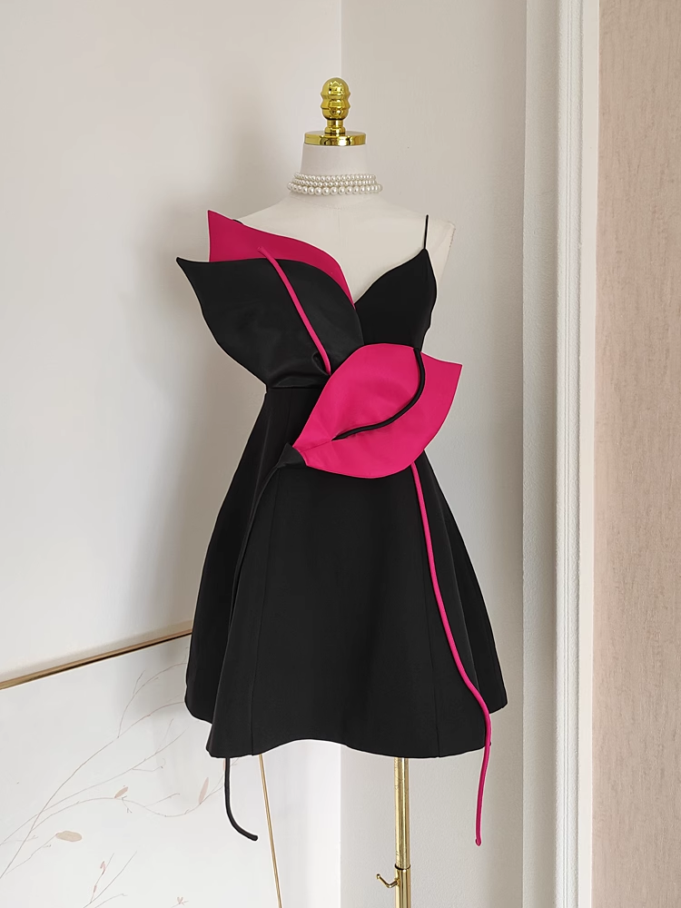 Cheap A line Spaghetti Straps Black Satin Short Homecoming Dresses Birthday Outfits