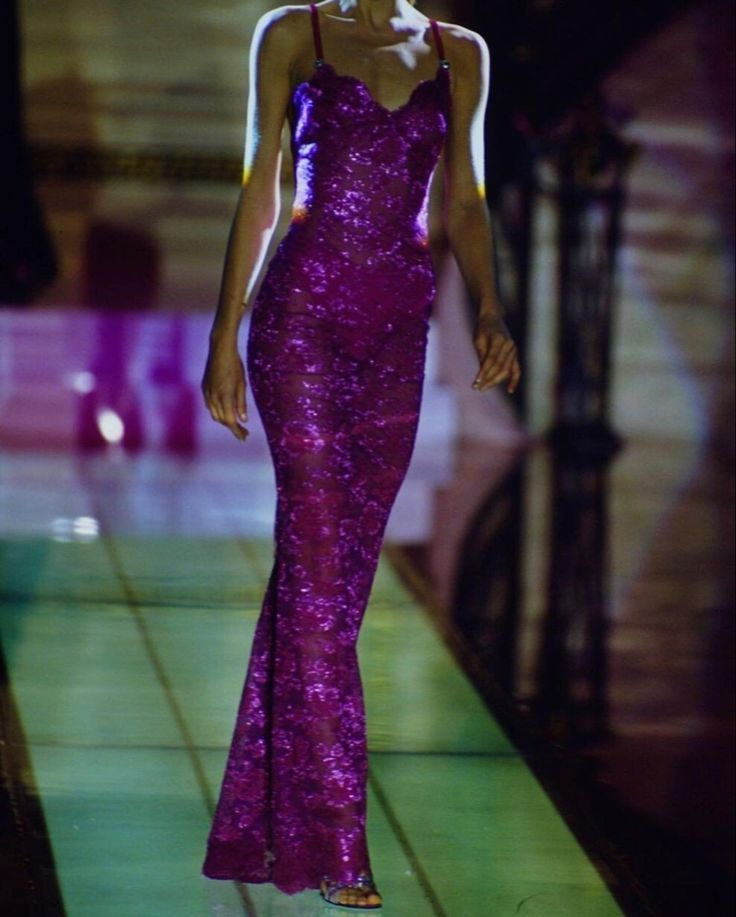 Sexy Spaghetti Straps Purple Lace Prom Dress,Mermaid Long Party Evening Gown - View 3 | FashionDia