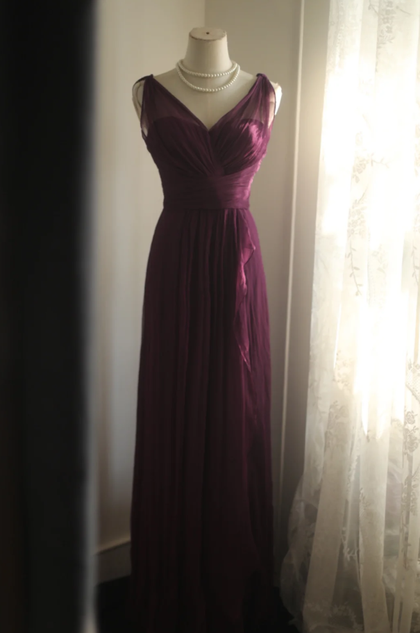 Charming Purple V-Neck Tulle Long Wedding Guest Dress Formal Evening & Prom Dress - FashionDia