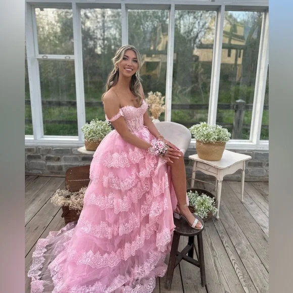 Charming Pink Off The Shoulder Lace Tulle Layered Evening Dress Formal Prom Dress