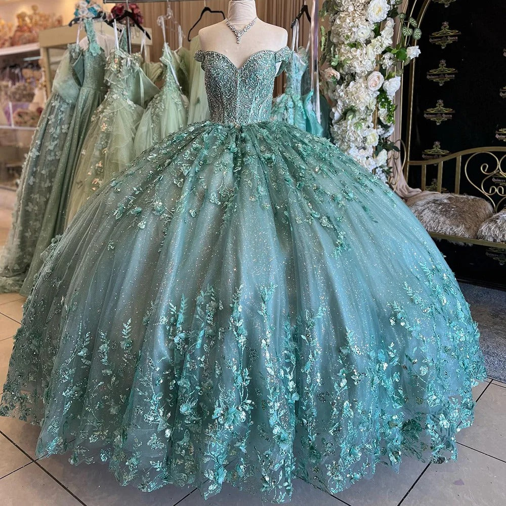 Elegant Ball Gown Sweetheart Neck Off Shoulder Lace Appliques Tiered Green Tulle Princess Gown Quinceanera Dress Beaded Tulle For Sweet 16