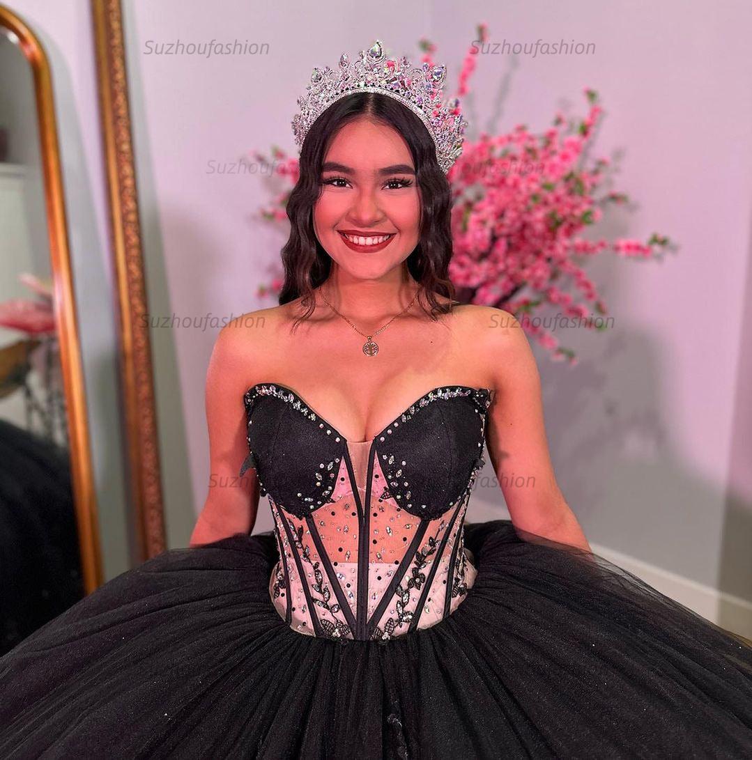 Elegant & Classic Ball Gown Sweetheart Neck Sleeveless Lace Applique Black Tulle Quinceanera Dress Birthday Party Gown For Sweet 16