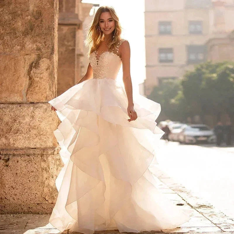 Elegant Sweetheart Wedding Dresses 2024 Applique Flowers Sleeveless Illusion Back Tiered Ball Gowns Court Train Vestido De Novia (ZD14246)