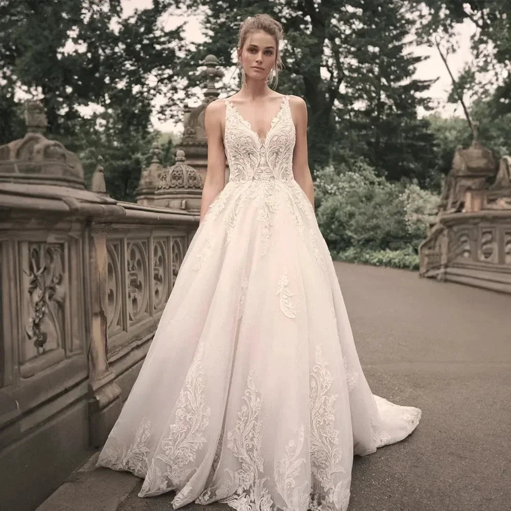 Elegant Wedding Dresses For Woman Popular Summer A-line V-Neck Sleeveless Appliques Open Back Vestidos De Novia by payinti