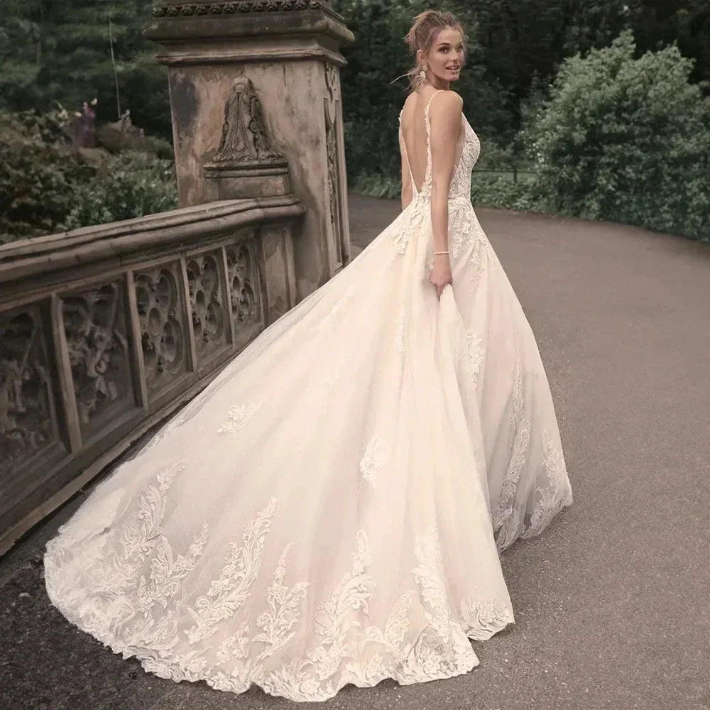 Elegant Wedding Dresses For Woman Popular Summer A-line V-Neck Sleeveless Appliques Open Back Vestidos De Novia (ZD14126)