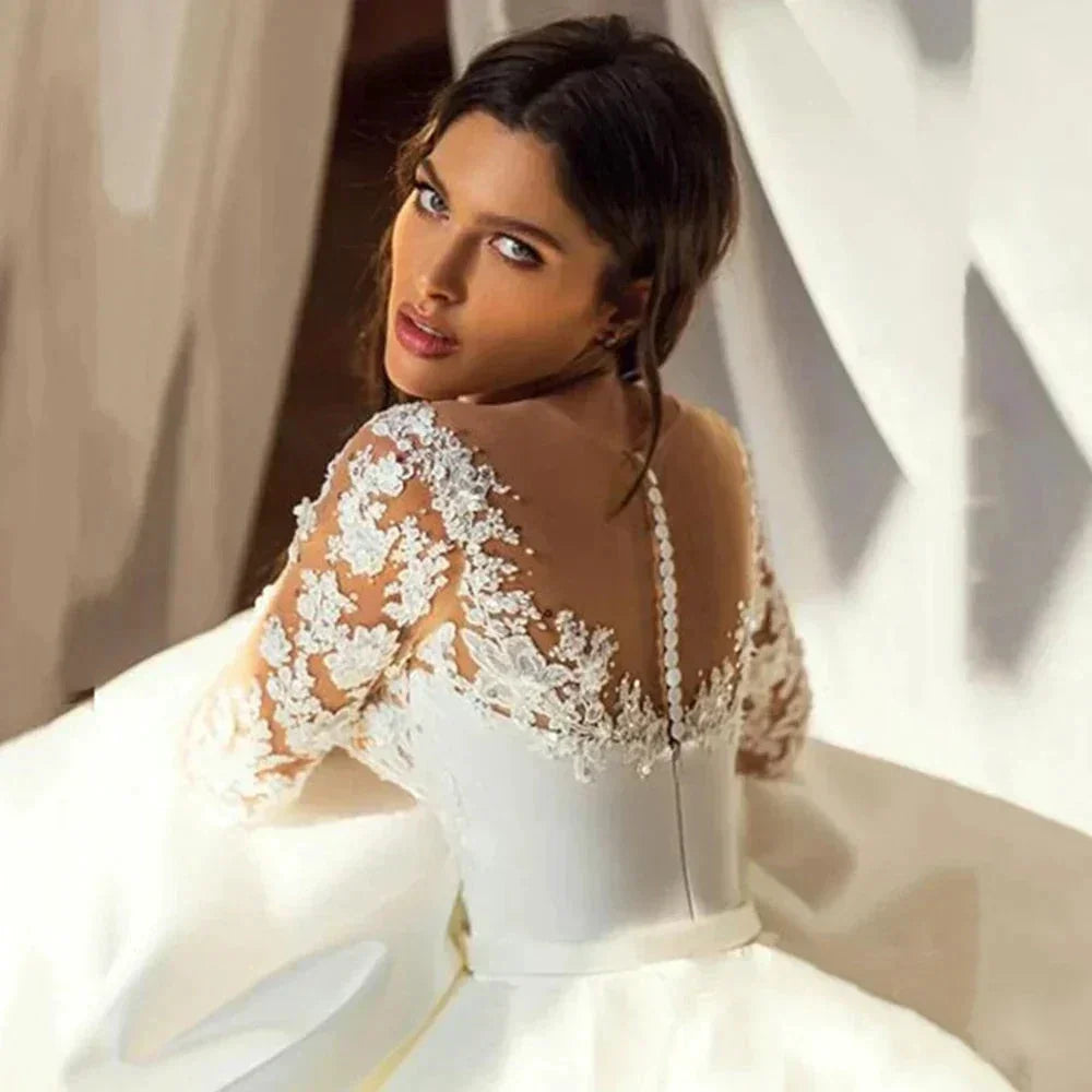 Elegant Wedding Dresses Long Sleeves For Women Princess A Line Bridal Gowns Custom Made Lace Appliques Satin Robe De Mariee (ZD13457)