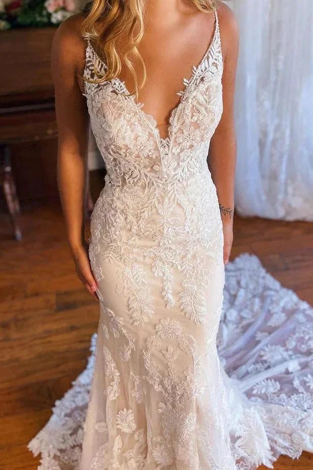 Elegant Mermaid V Neck Lace Bohemian Wedding Dresses with Court Train (ZD16142)