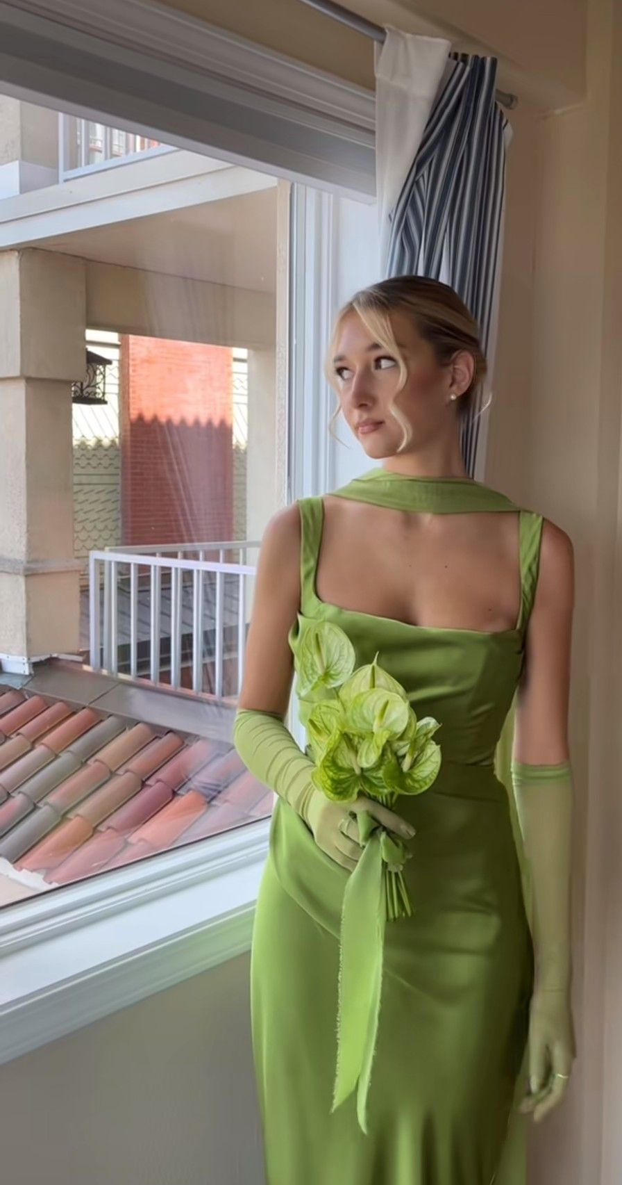 Elegant Green Spaghetti Straps Satin Pleated Mermaid Party Dress Formal Wedding Guest Dress - View 3 | FashionDia