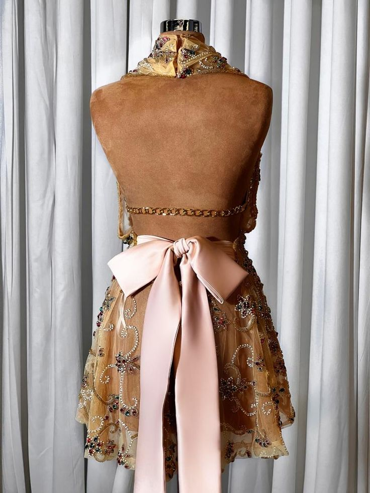 Vintage Halter Champagne Tulle Sequin Beaded Backless Cocktail Dress Short Homecoming Dress