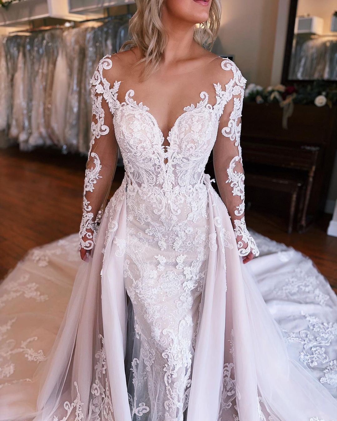 Fabulous Long Mermaid Backless V-neck Lace Wedding Gown With Detachable Train (ZD17492)
