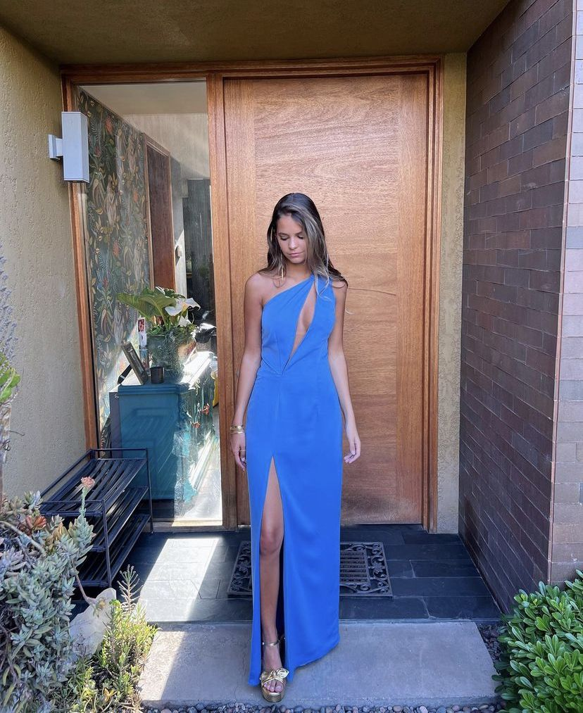 Chic Blue Sheath/Column Prom Dress With Split - FashionDia