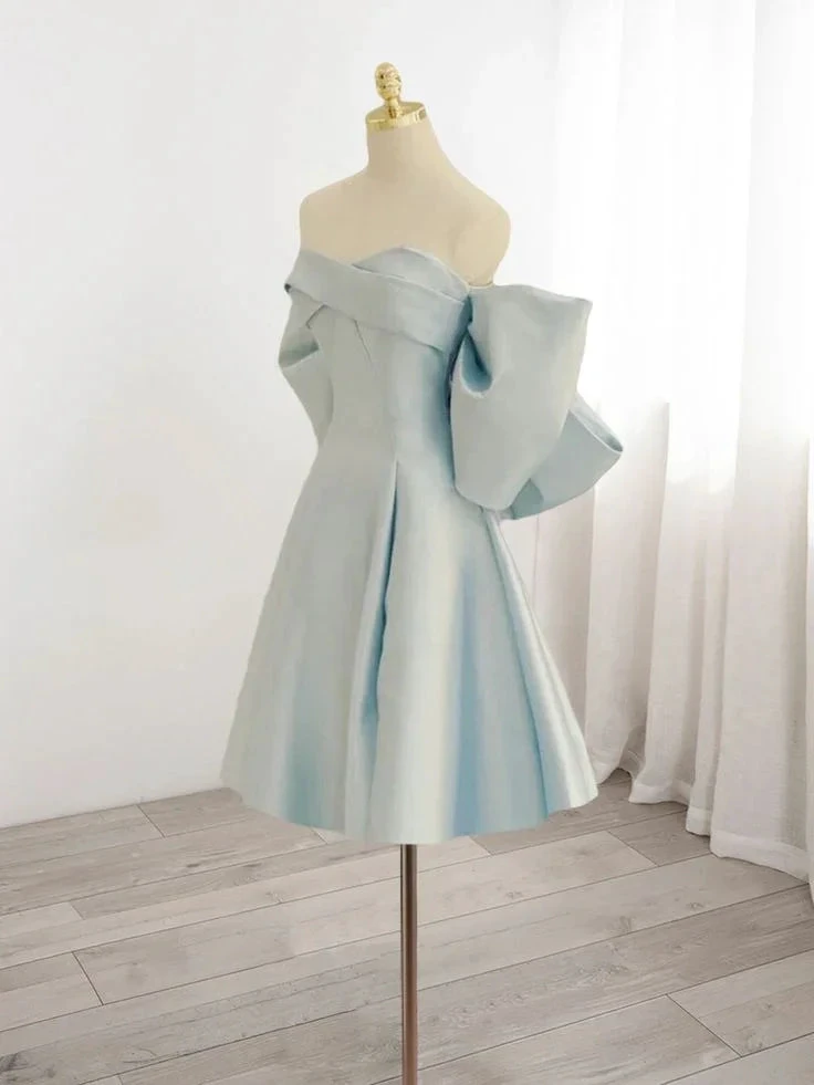 Blue Sweetheart Neck Satin Homecoming Dress (ZD12156)