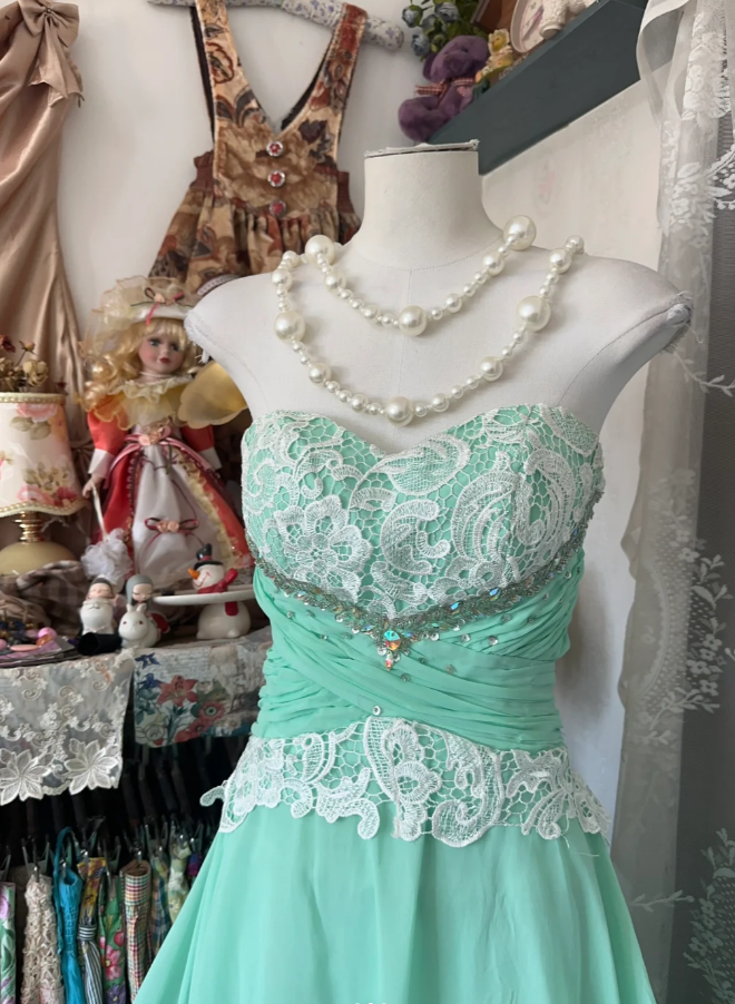 Classy Sweetheart Neck Light green Chiffon Appliques A Line Birthday Party Dress Long Wedding Guest Dress