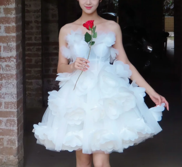 Gorgeous White Strapless Tulle 3D Flowers A-Line 18th Birthday Outfits Short Homecoming Dress - View 6 | FashionDia