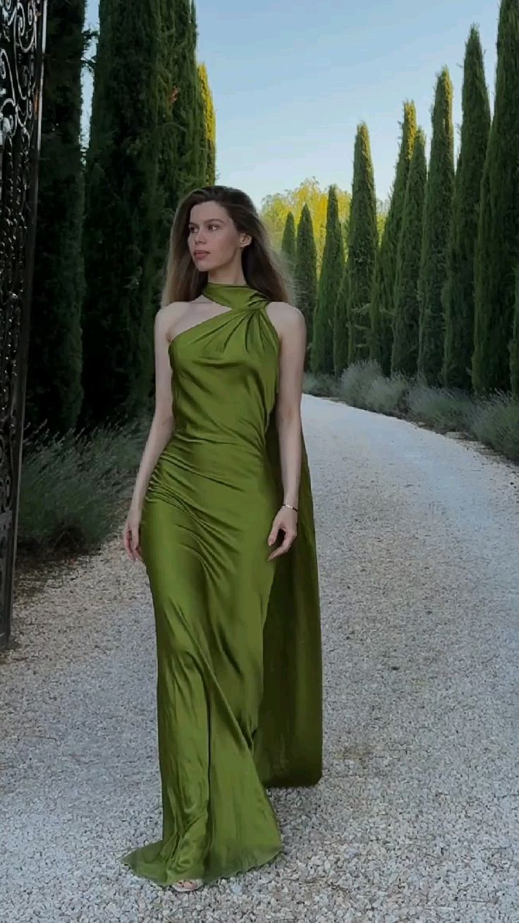 Classy Halter Green Satin Mermaid Birthday Party Dress Backless Long Evening Dress - FashionDia