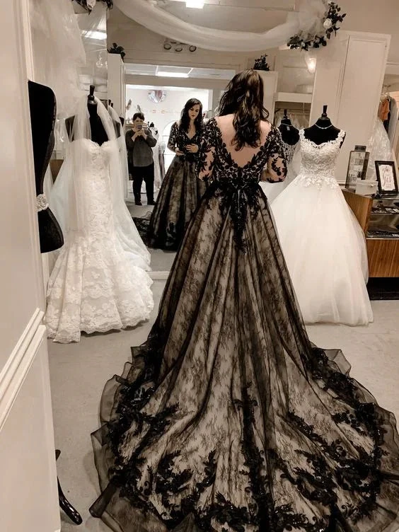 Glamorous Black Lace Wedding Dress,Gothic Bridal Gown (ZD13719) - View 3 | VelvetHem
