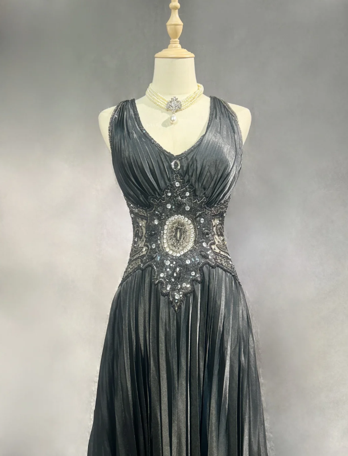 Stylish V-Neck Satin Beaded Mermaid Evening Dress Long Wedding Guest Dress Prom Dress - View 3 | FashionDia