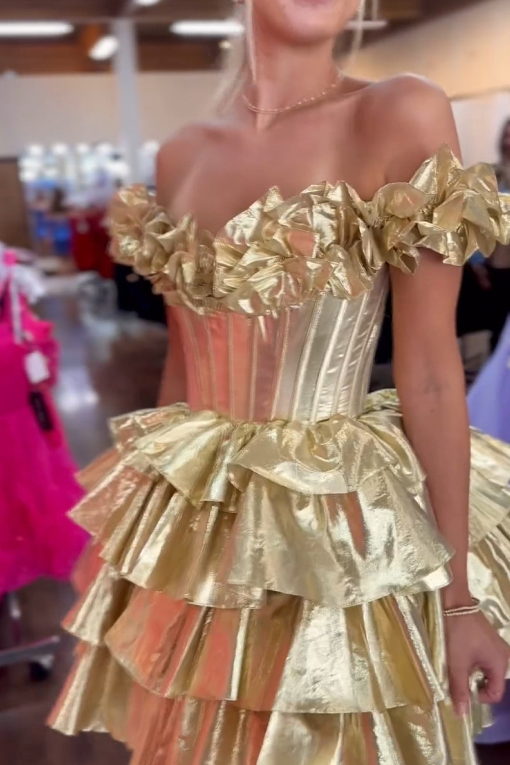 Golden Homecoming Dresses Off The Shoulder Corset Short Cocktail Dresses With Ruffles