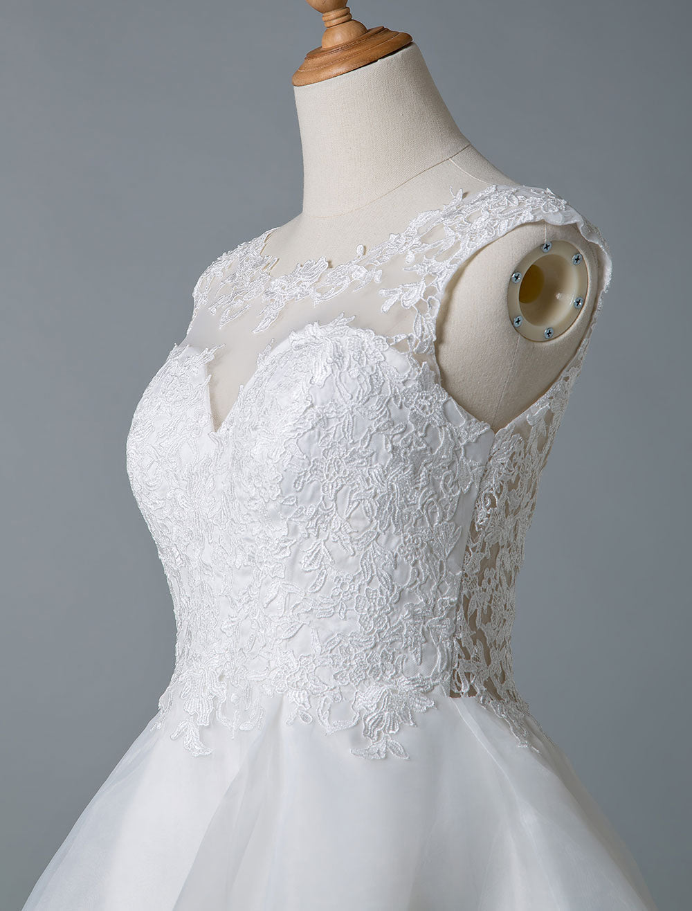Gorgeous Jewel Sleeveless Lace Ruffles White Short Beach Wedding Dresses