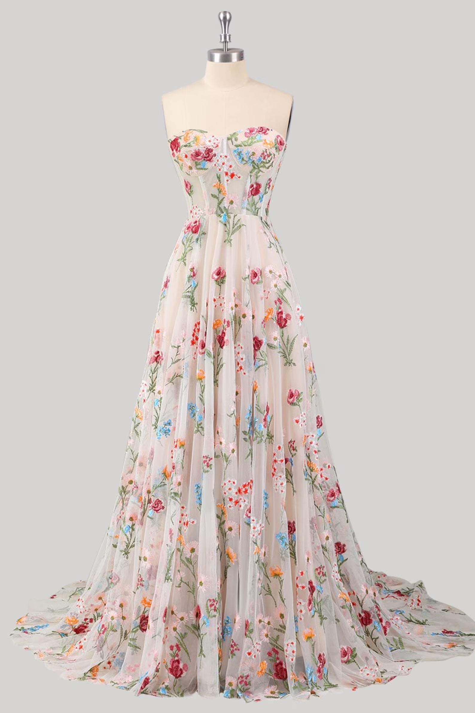 Gorgeous A Line Sweetheart White Long Party Dress with Embroidery