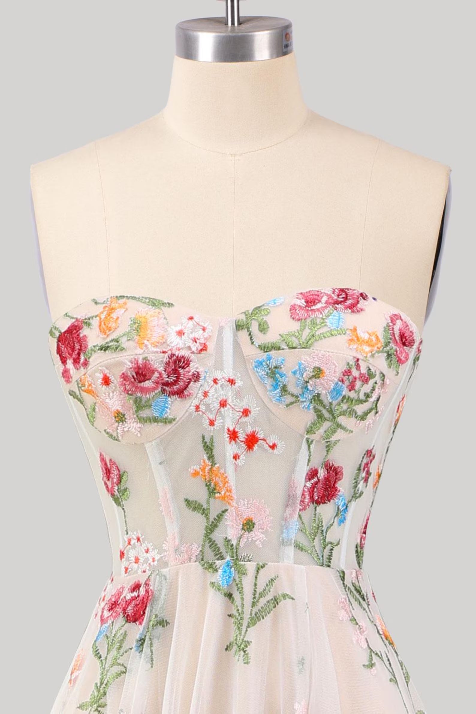 Gorgeous A Line Sweetheart White Long Party Dress with Embroidery