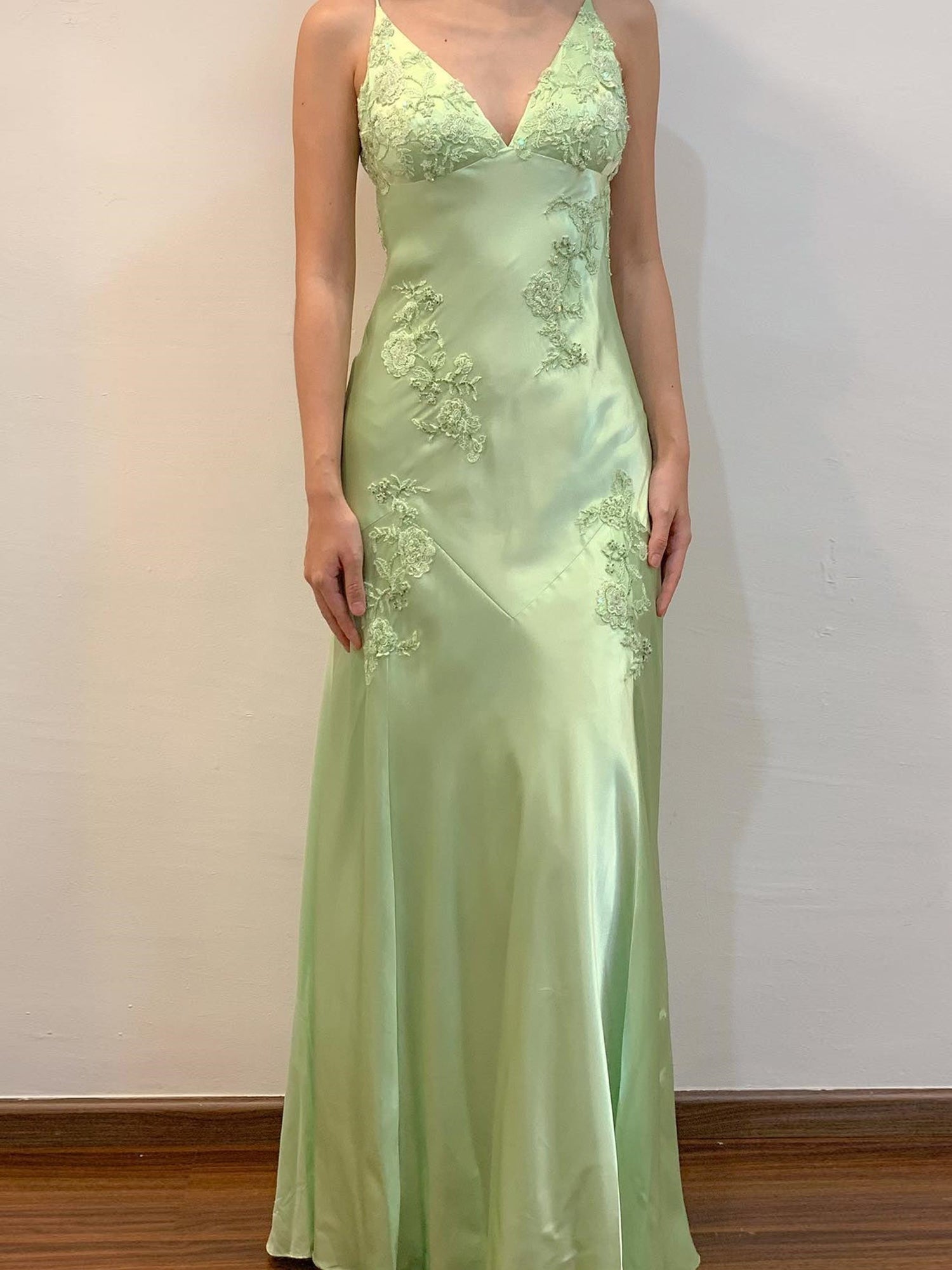 Green Appliques Soft Satin Long Prom Party Dress