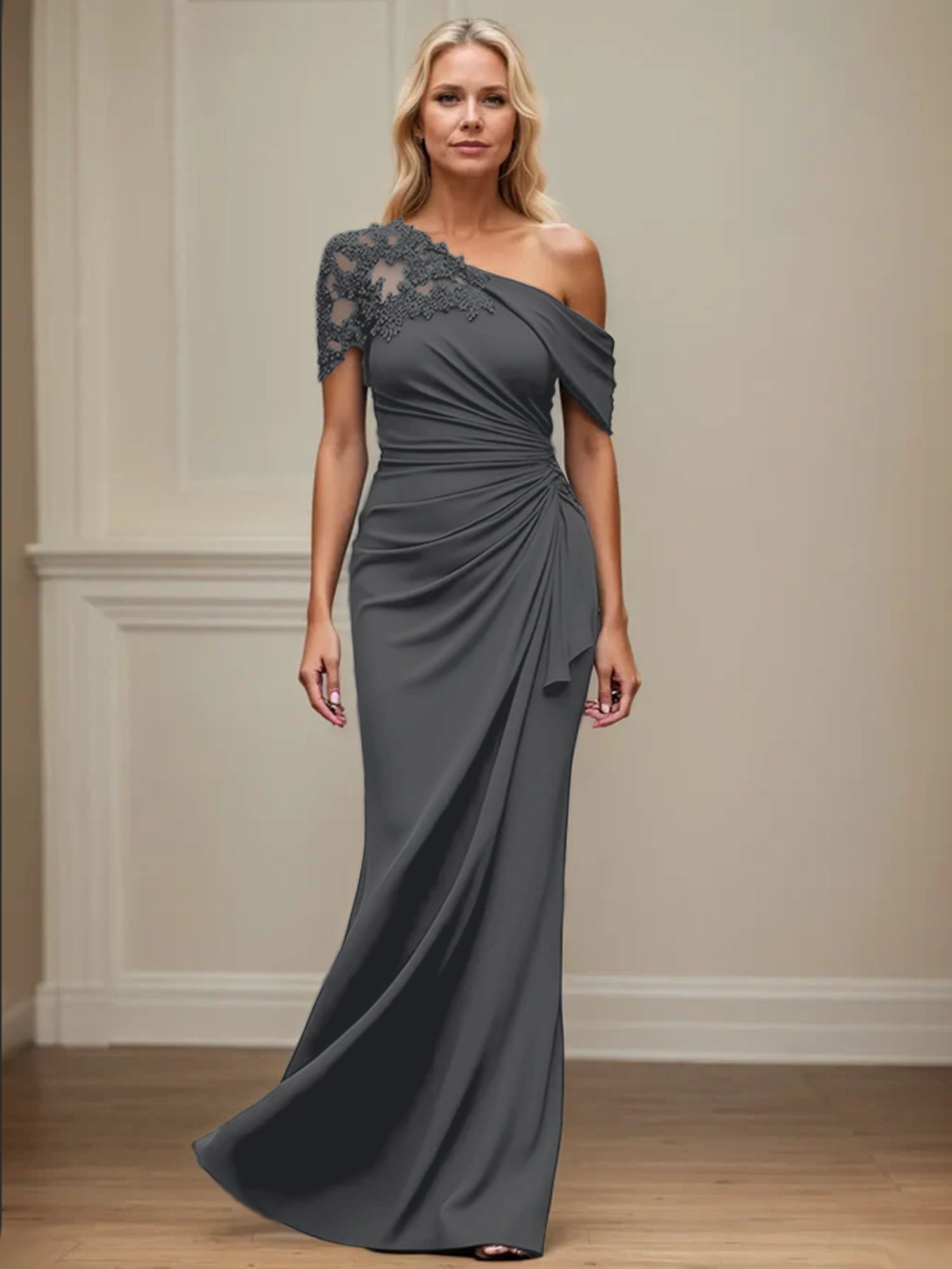 Trumpet/Mermaid Asymmetrical Mother of the Bride Dress with Appliques