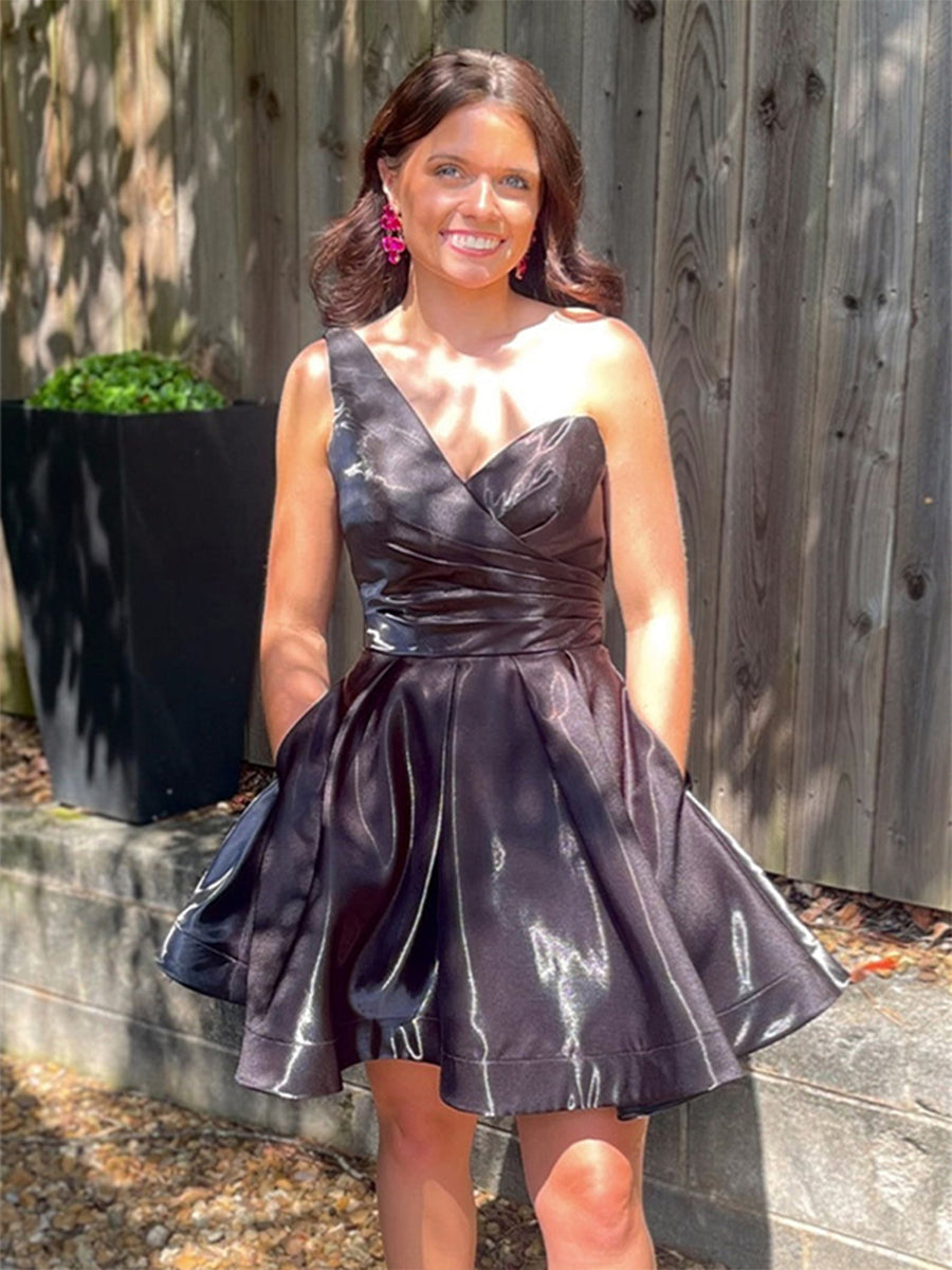 A-Line One-Shoulder Pleated Short Homecoming Dress - FashionDia