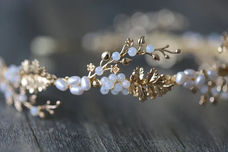 Wedding Hair Accessories Freshwater Pearls Headbands Headpieces Vintage Leaf Hairbands Brides Tiaras and Crowns Bridal Jewelry - View 3 | FashionDia