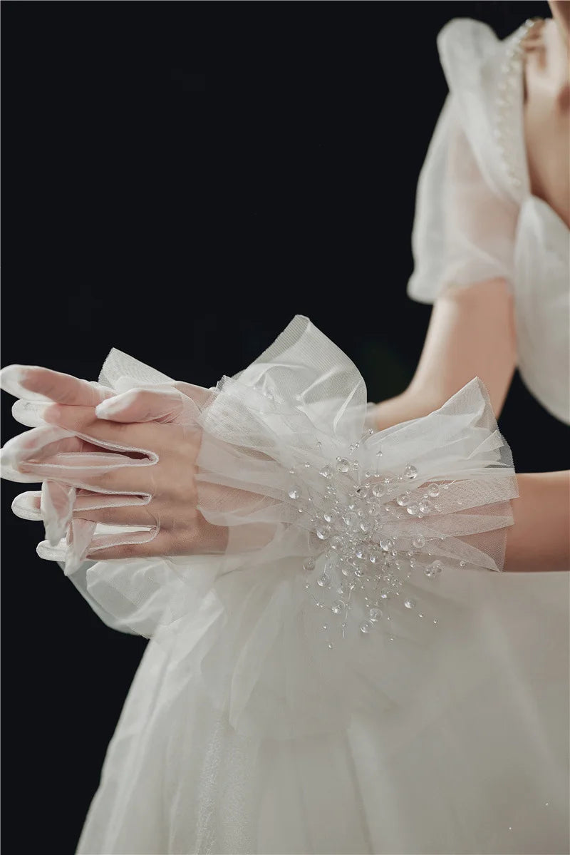 Lace Short Pearls Bridal Gloves Wristband Wedding Glove For Women Girl Party Evening Dress Jewelry Brides Accessories
