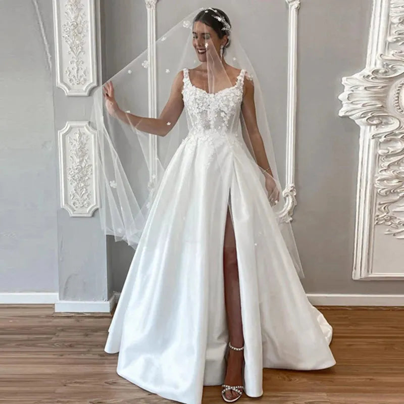 Pretty V Neck Floral Pearls A-line Wedding Dress Spaghetti Strap Flowers Satin Bridal Dresses Side Slit Backless Wedding Gowns Ivory