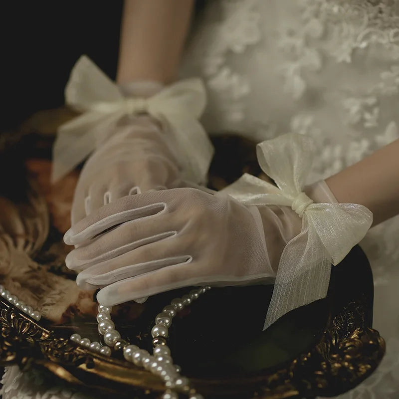 Lace Short Bridal Gloves bowknot Wristband Wedding Glove For Women Girl Party Evening Dress Jewelry Bride Accessories