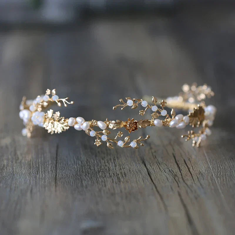 Wedding Hair Accessories Freshwater Pearls Headbands Headpieces Vintage Leaf Hairbands Brides Tiaras and Crowns Bridal Jewelry - View 2 | FashionDia